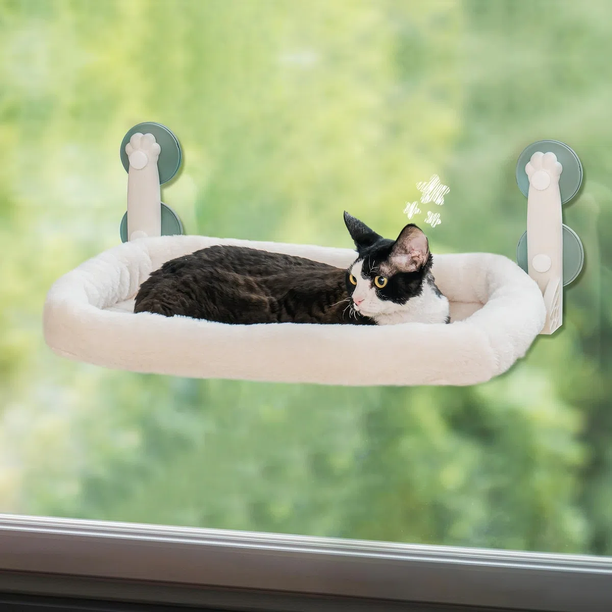 MEWOOFUN Hamac Chat Fenetre Pliable Lit pour Chat avec des Ventouses Stables Tapis réversible Jusqu'à 18kg (Beige, M-with Mat)