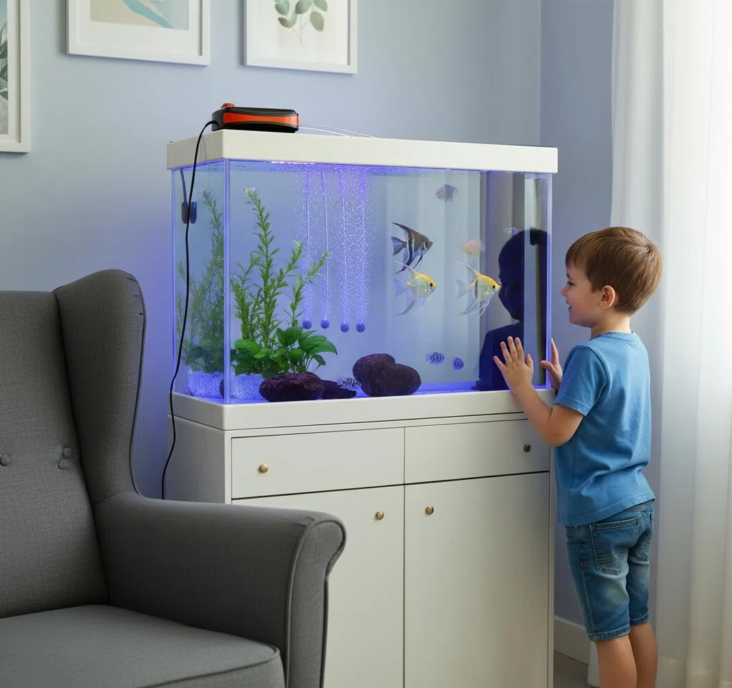 Pompe à air pour Aquarium, Pompe à oxygène à 4 Sorties, aérateur Silencieux pour Un réservoir de Poissons et de Tortues jusqu'à 1100L