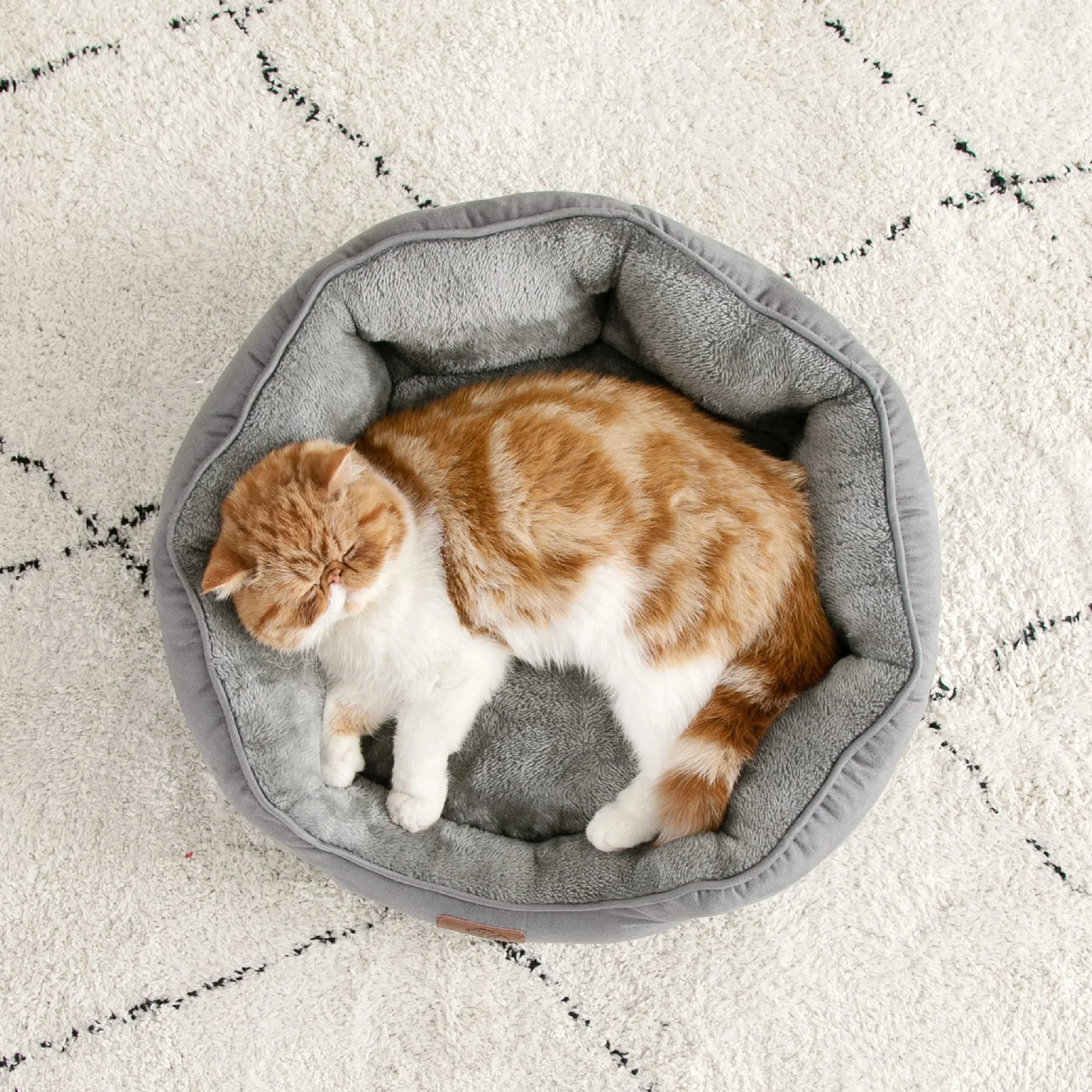 Bedsure Lit Lavable pour Chats - Canapé Antidérapant d'Intérieur, Rond Gris 51x48x15cm
