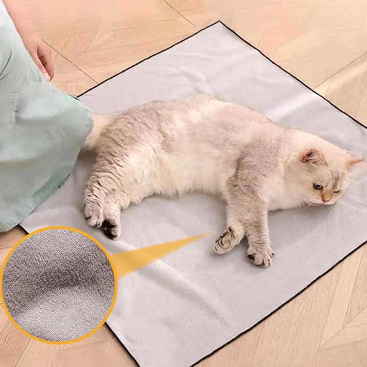 Couverture en tissu pour chat - Réglable - Anti-rayures - Feuille d'enterrement adhésive - Bains de bain pour chat - Doux - Résistant aux morsures - Pour un repos calme