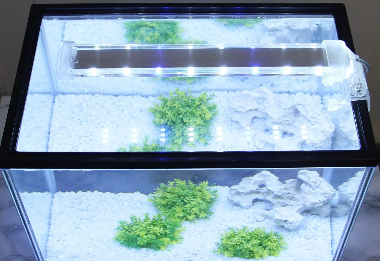 BPS Lampe d'aquarium LED Submersible pour Plantes, Lumière Blanche et Bleue 12w 400 x 40 mm