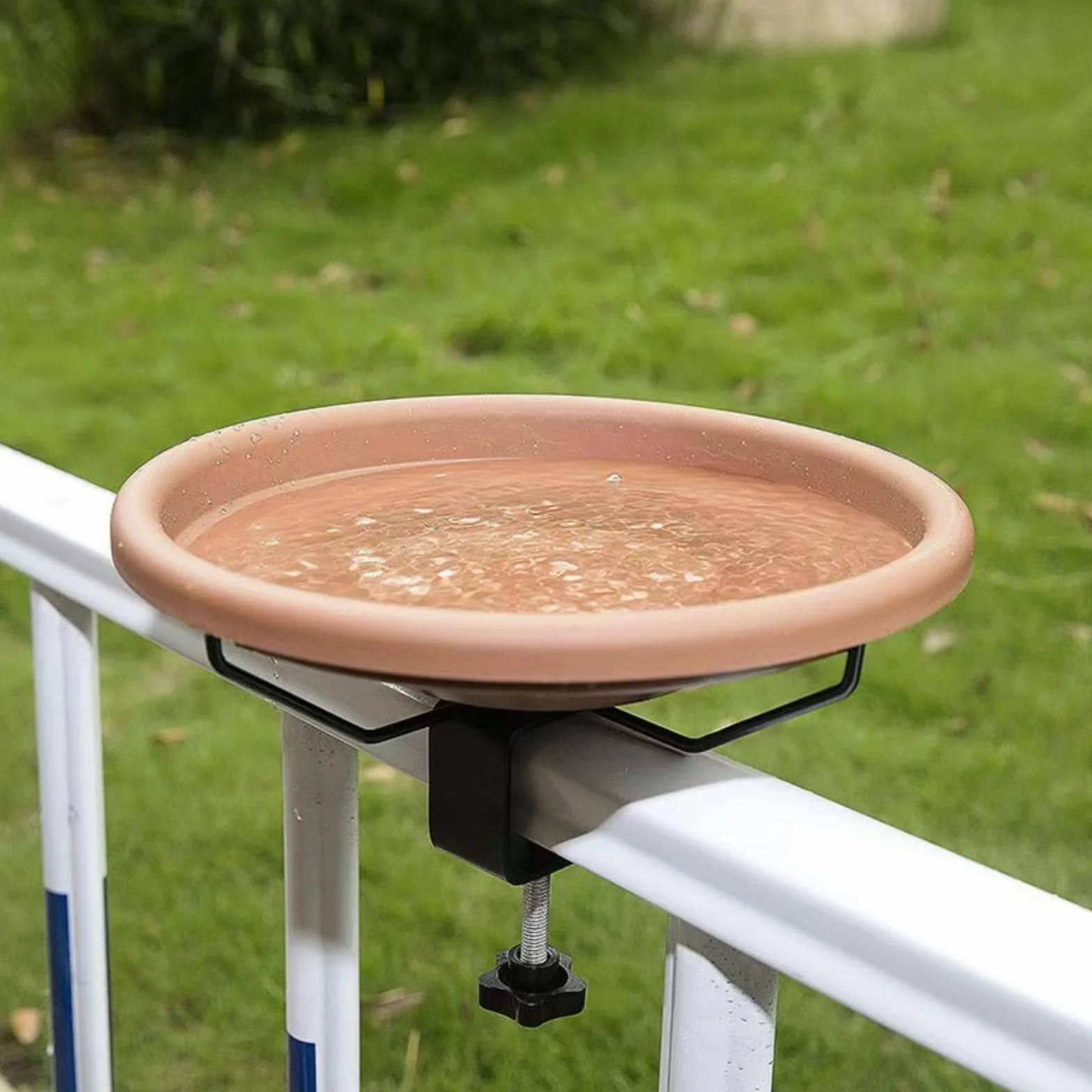 Bain d'oiseaux pour balcon et jardin, bol de bain réglable, abreuvoir à oiseaux suspendu résistant au gel pour balustrade de balcon, chauve-souris montée sur le pont, pour balustrades de terrasse